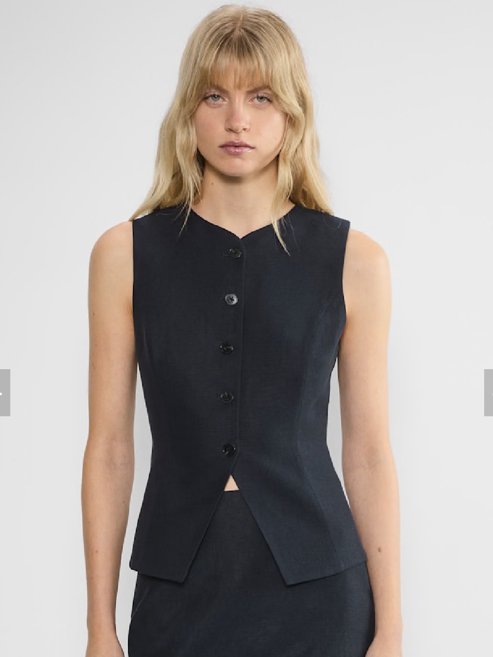 Aritzia CruiseLinen Regal Vest